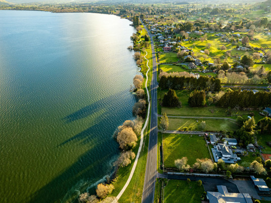 Rotorua lake news item